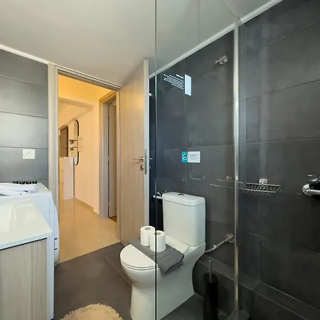 Nagia Modern Apt Paleo Faliro D-1 Athens Exterior photo